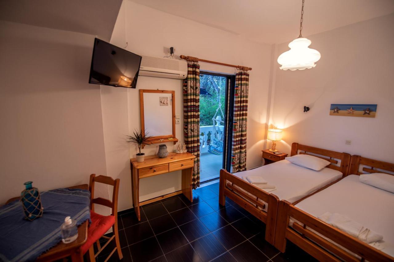 Stella Studios Poros Town Eksteriør billede